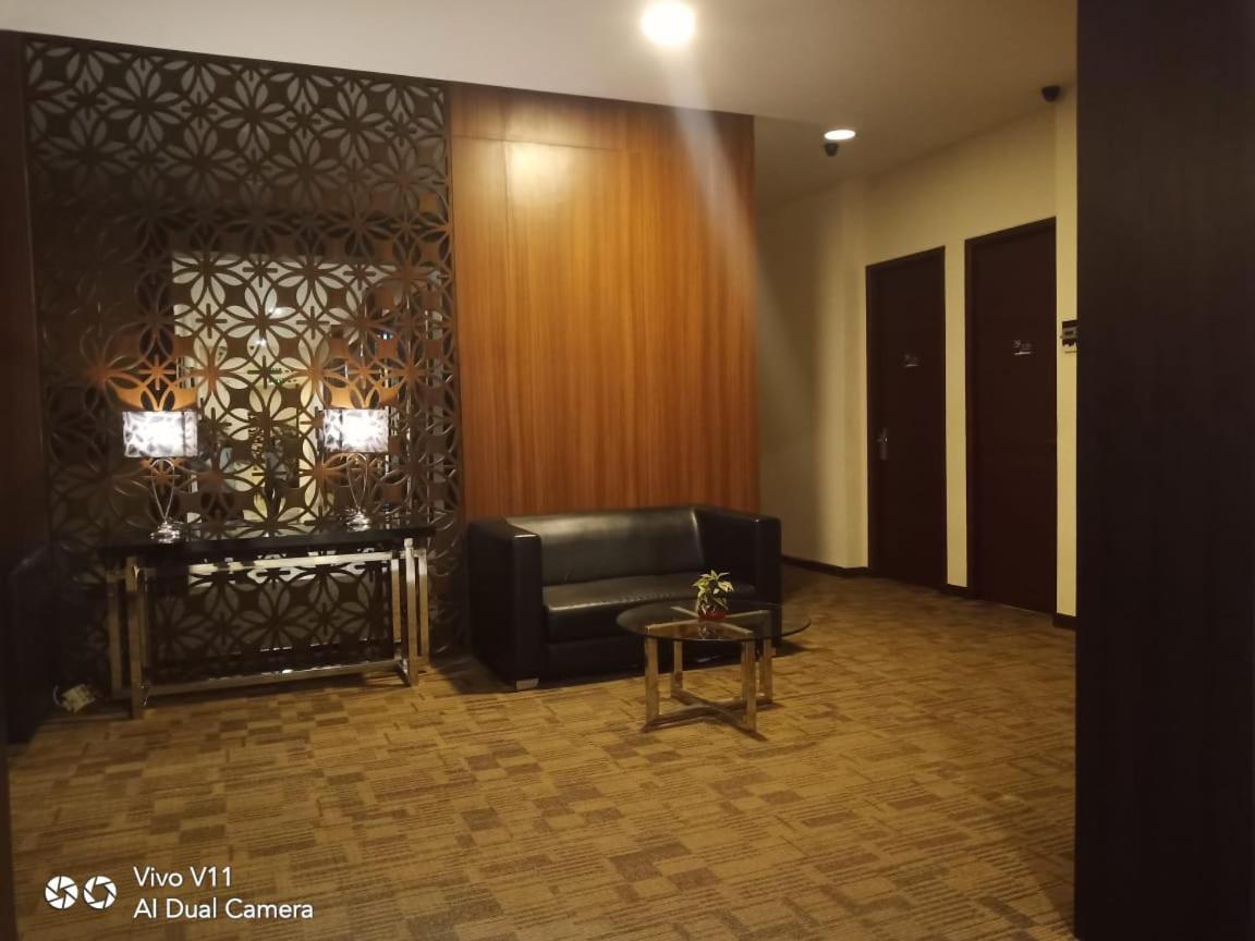 Ayla City Hotel Sorong Eksteriør bilde