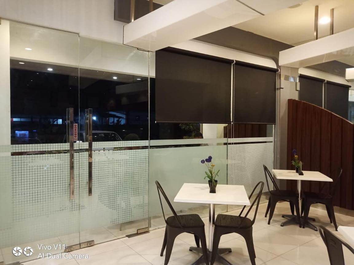 Ayla City Hotel Sorong Eksteriør bilde