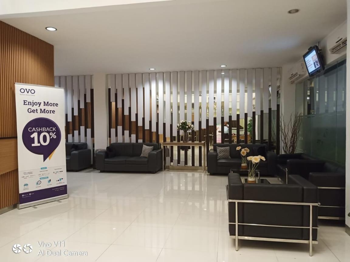 Ayla City Hotel Sorong Eksteriør bilde