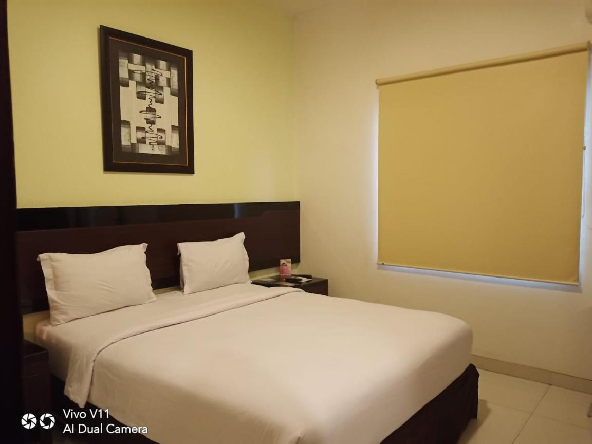 Ayla City Hotel Sorong Eksteriør bilde