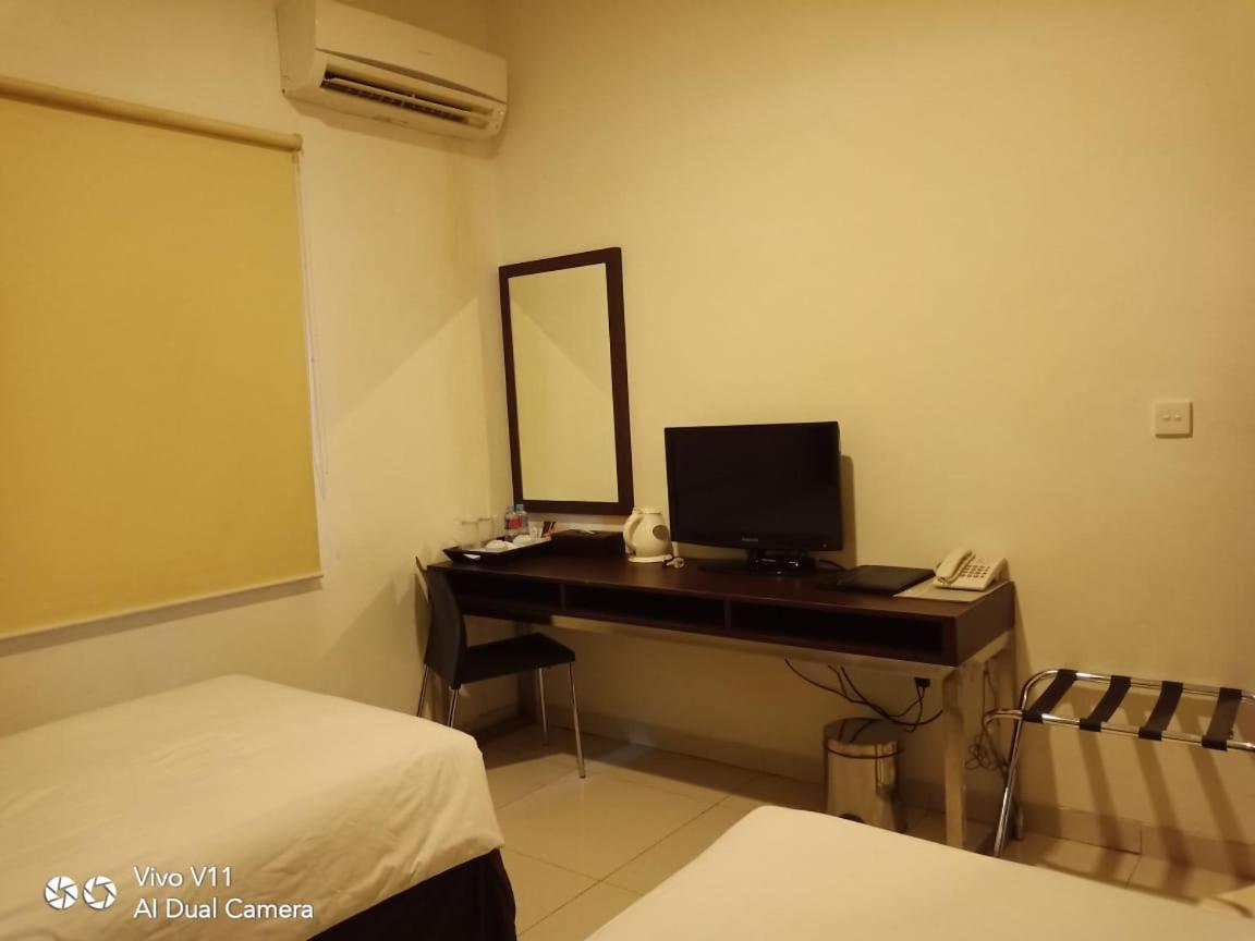 Ayla City Hotel Sorong Eksteriør bilde