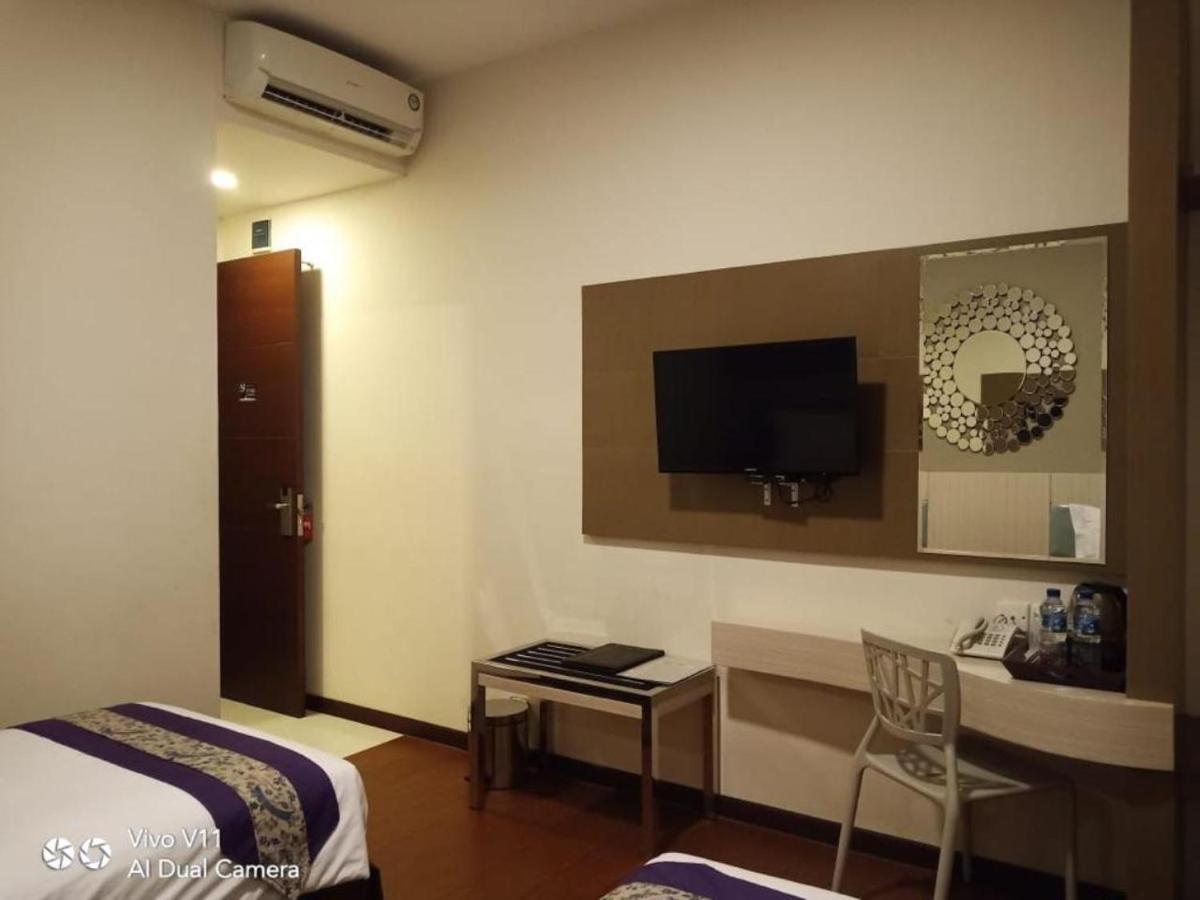 Ayla City Hotel Sorong Eksteriør bilde